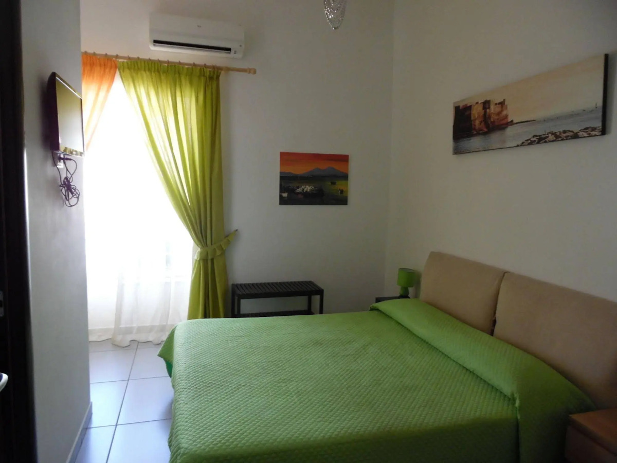 Megaride Santa Lucia