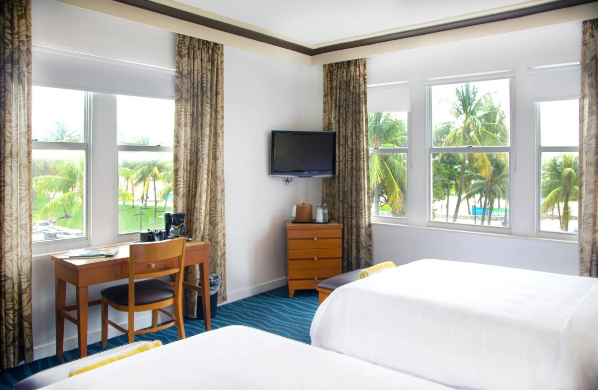 Majestic Hotel South Beach