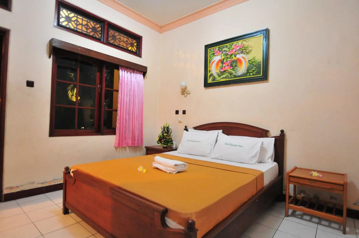 Sandat Hotel Legian