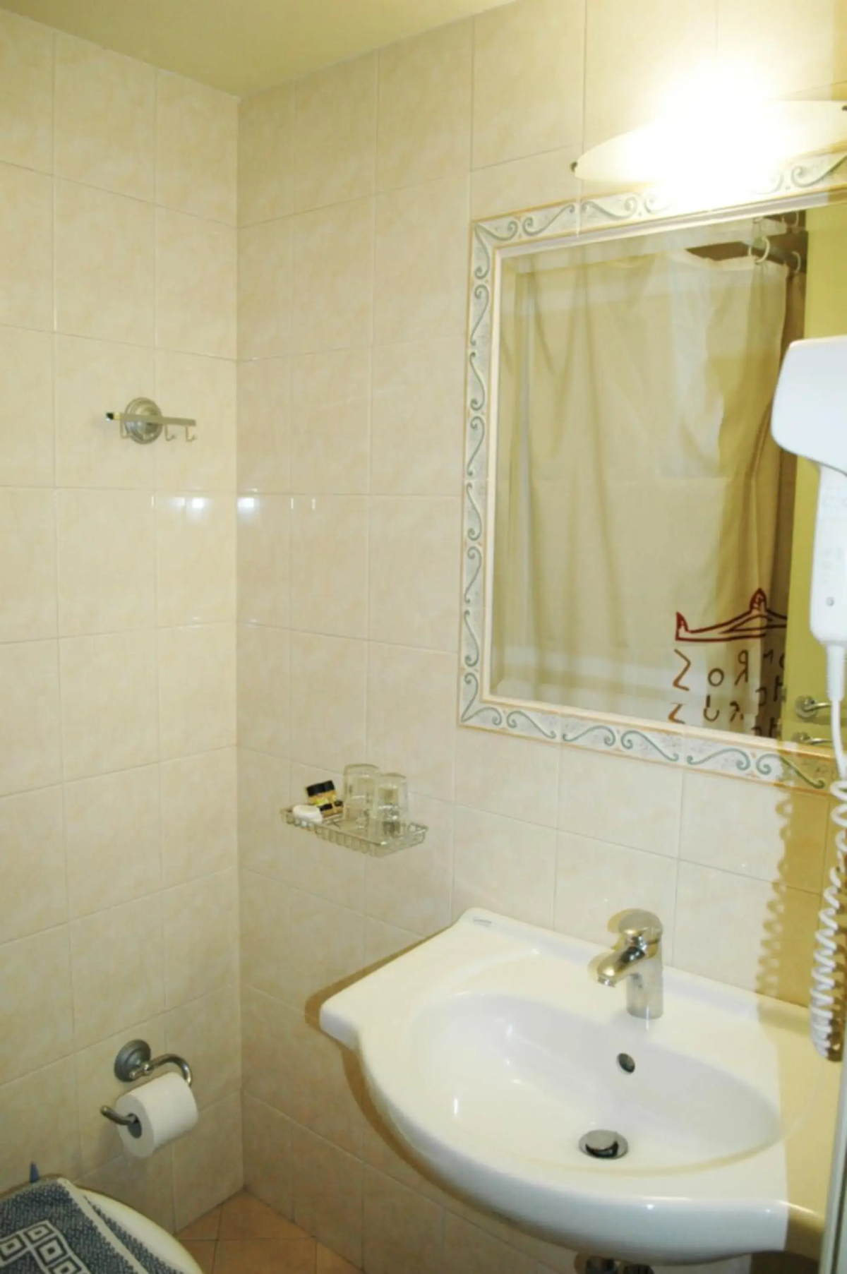 Omiros Hotel