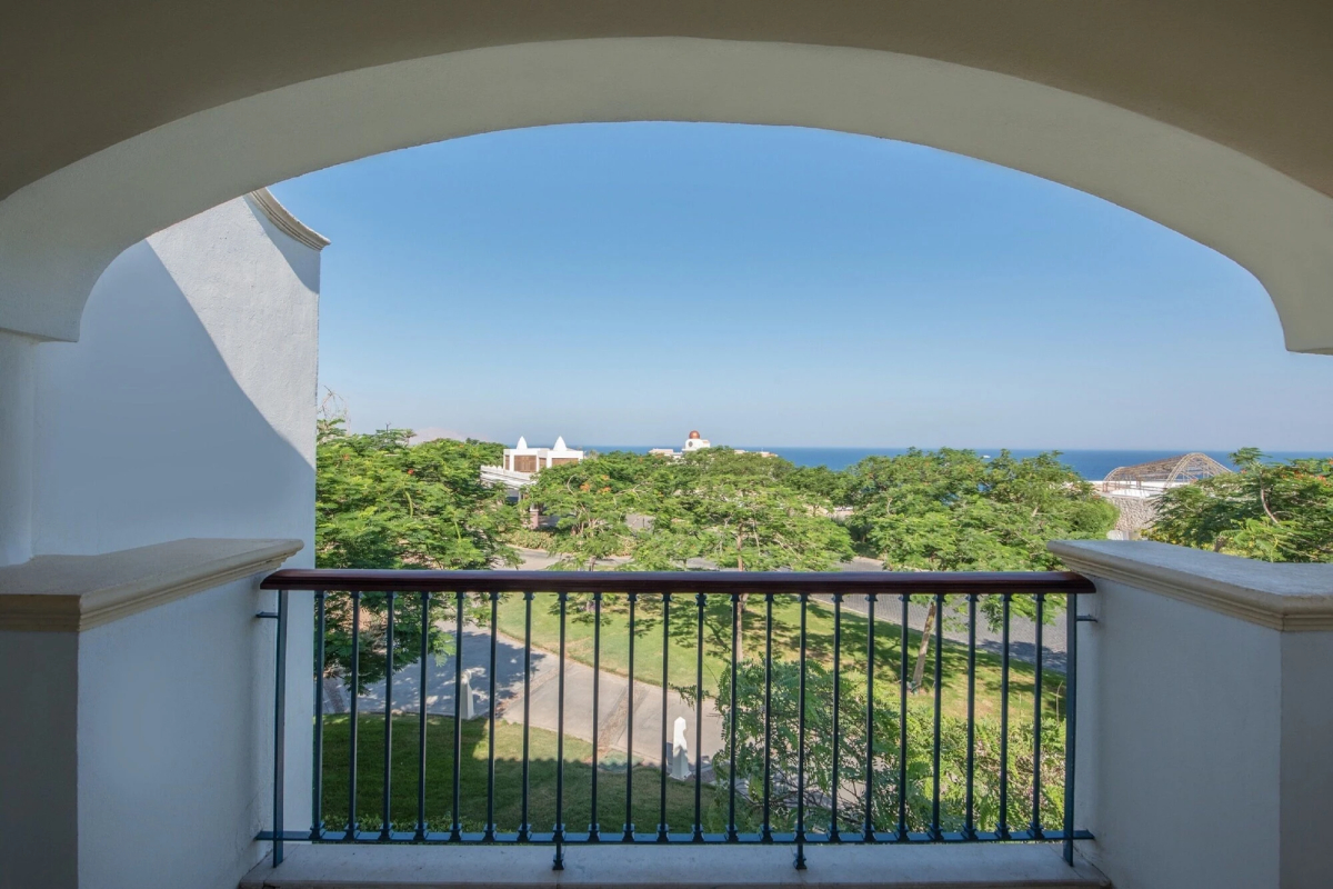 Отель Reef Oasis Blue Bay Resort Families & Couples Only