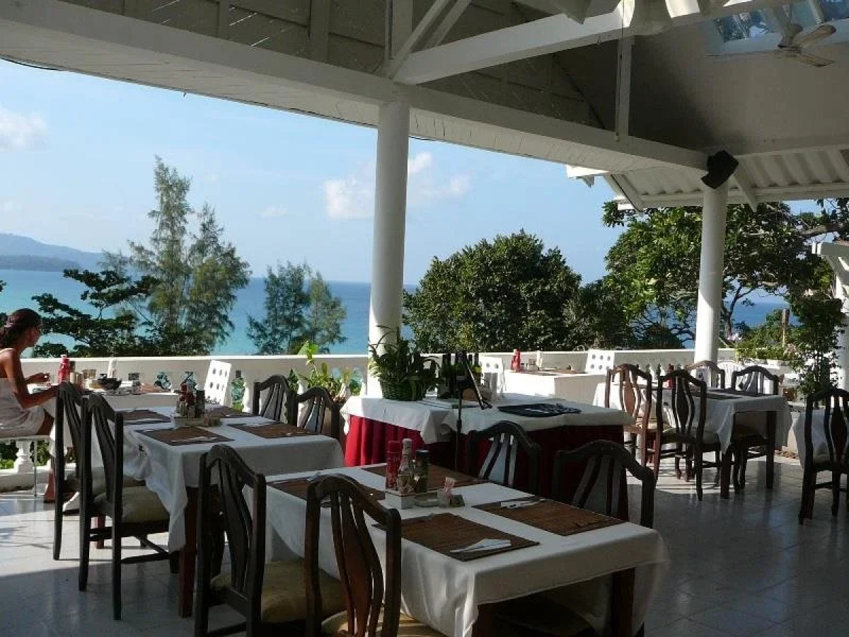 Karon Cliff Contemporary Boutique Bungalows