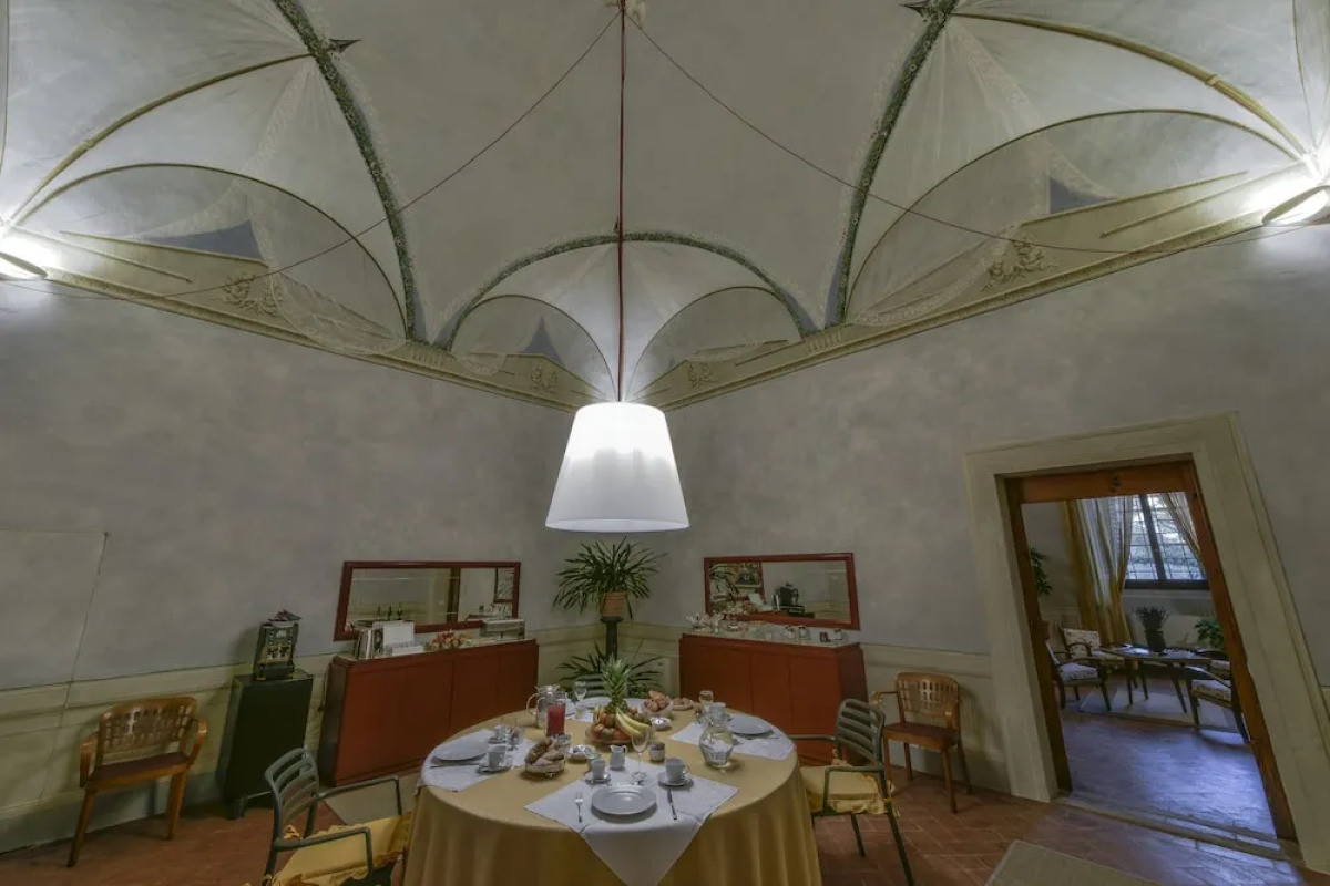 Residenza dEpoca Torre Dei Lari