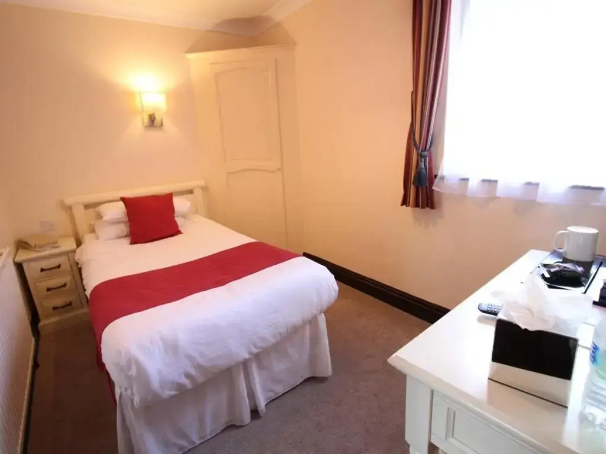 The Pilgrims Hotel