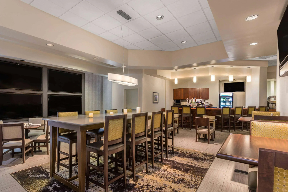 Wyndham Garden Buffalo Downtown