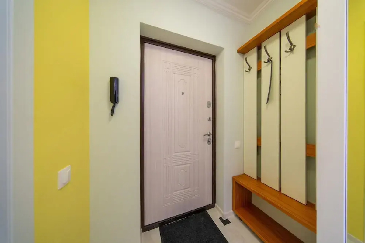 Dom Vverhdom Guest House