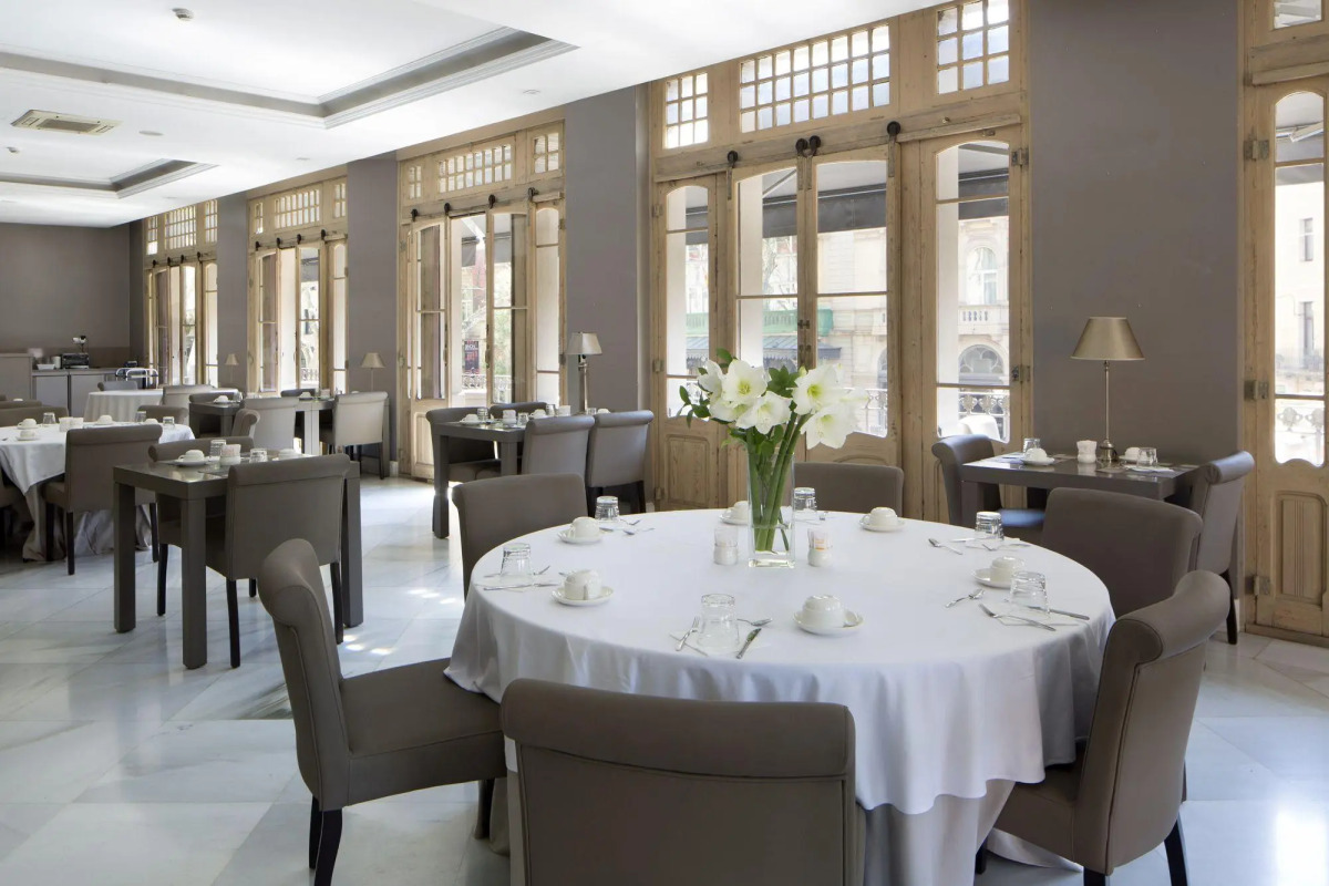 Отель Ramblas Internacional