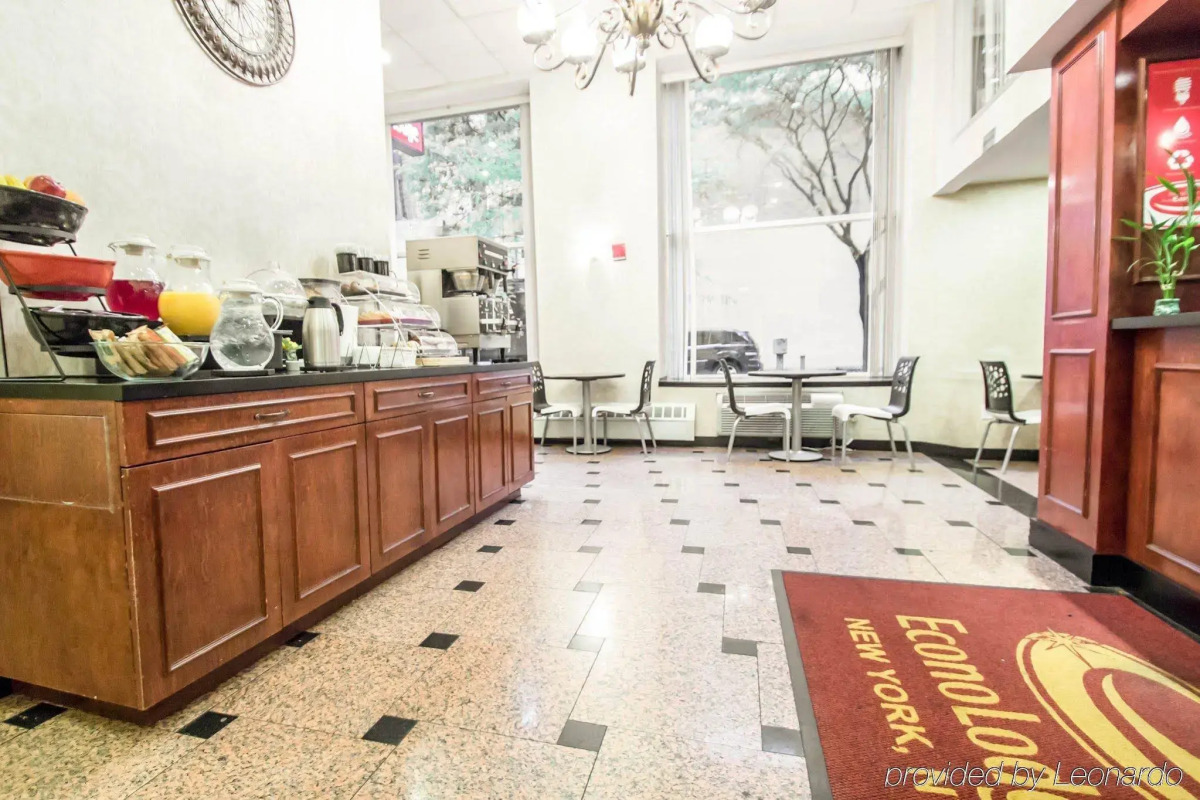 Econo Lodge Times Square