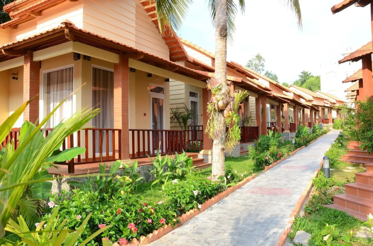 Castaways Resort
