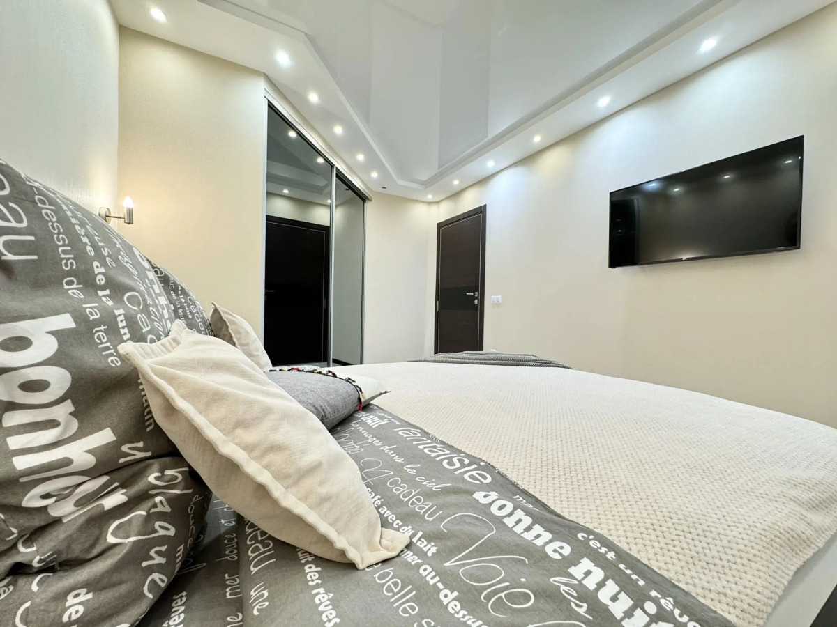 Rental Family Rooms (Рентал Фэмили) на улице Шишкова 72/3