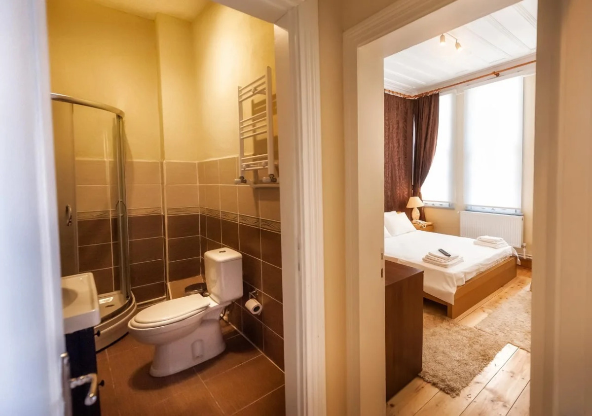Educa Suites Balat