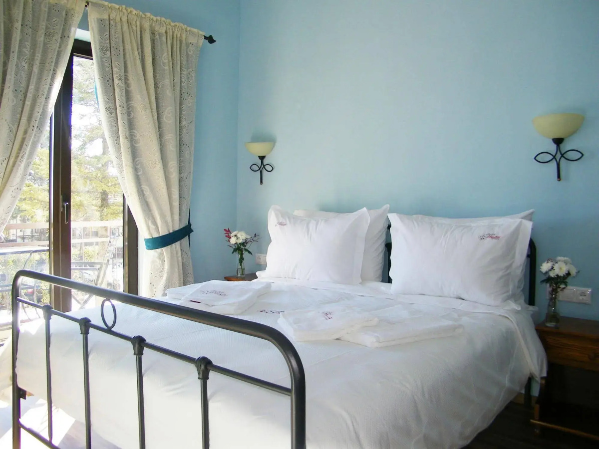 Theatro Hotel Odysseon