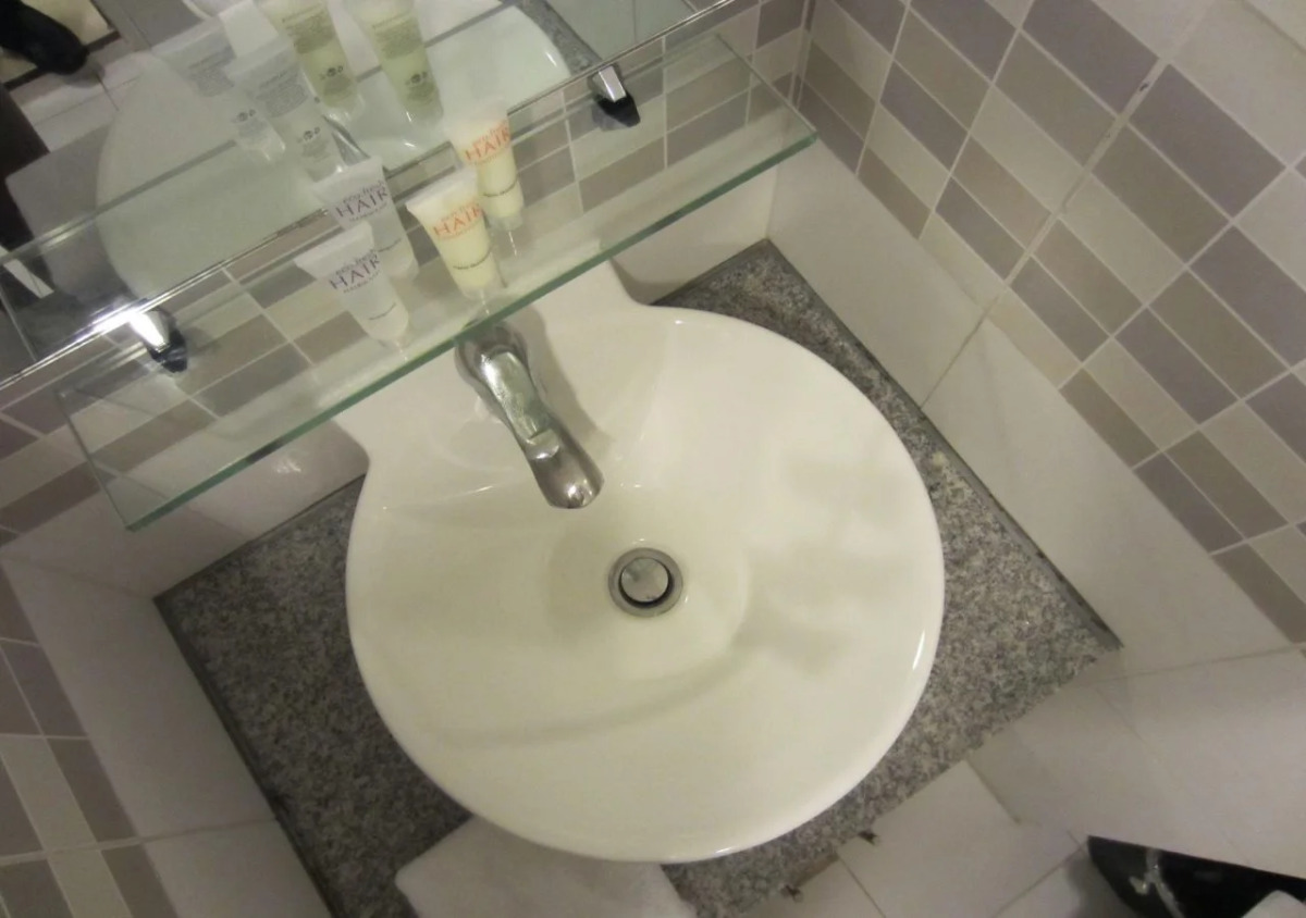 The Exchange Regency Residence Hotel