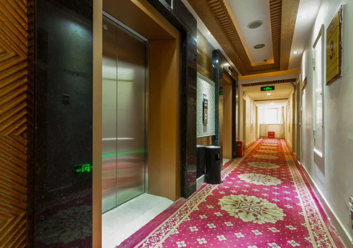 Rezen Meta Tree Hotel (City Center & The Bund, Shanghai)