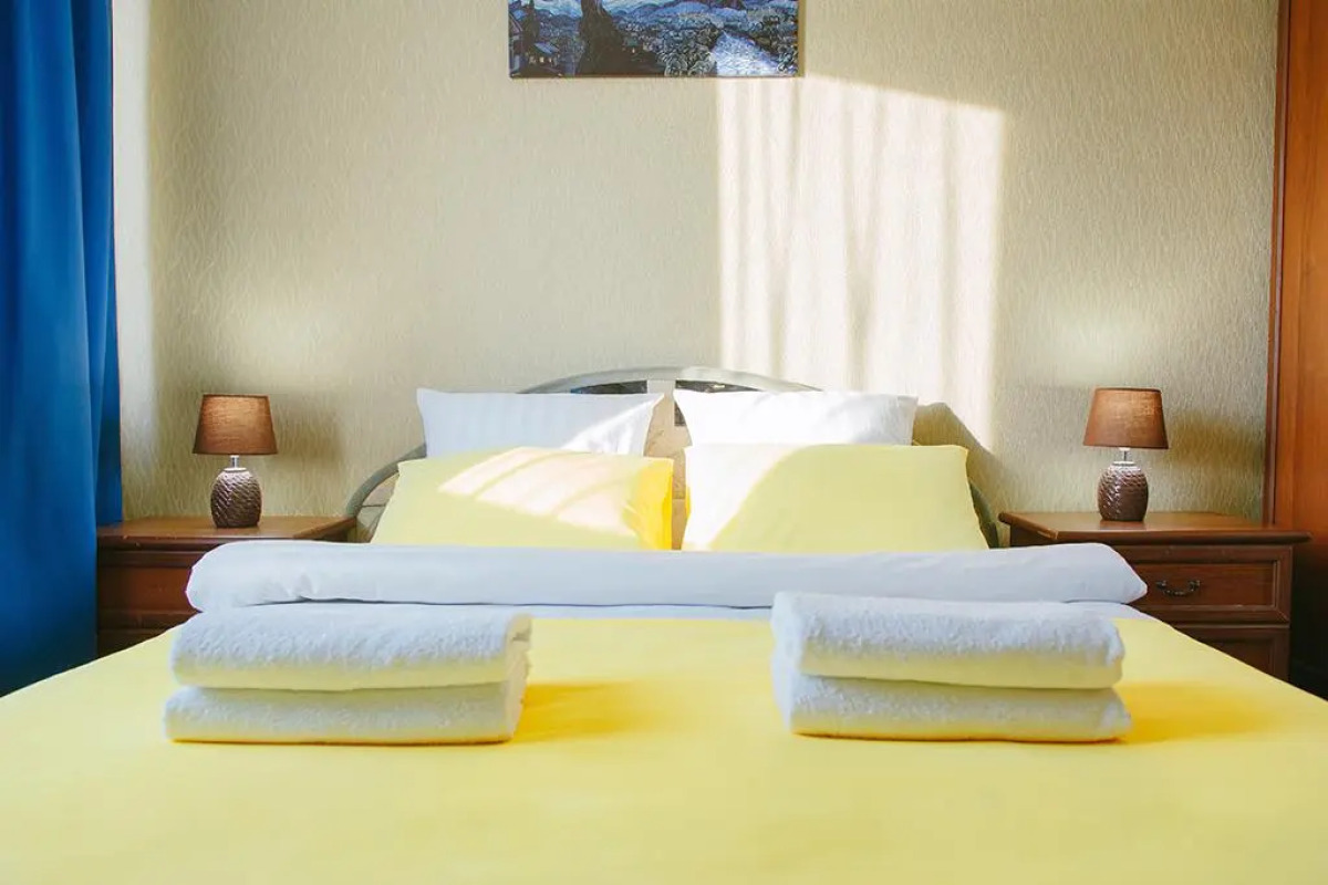 Пять Звёзд на Юбилейной 3