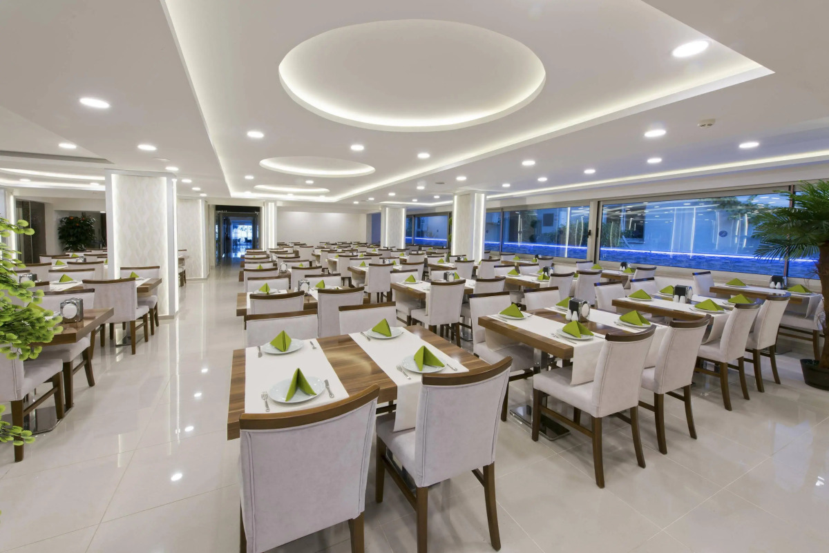 Kleopatra Life Hotel & SPA