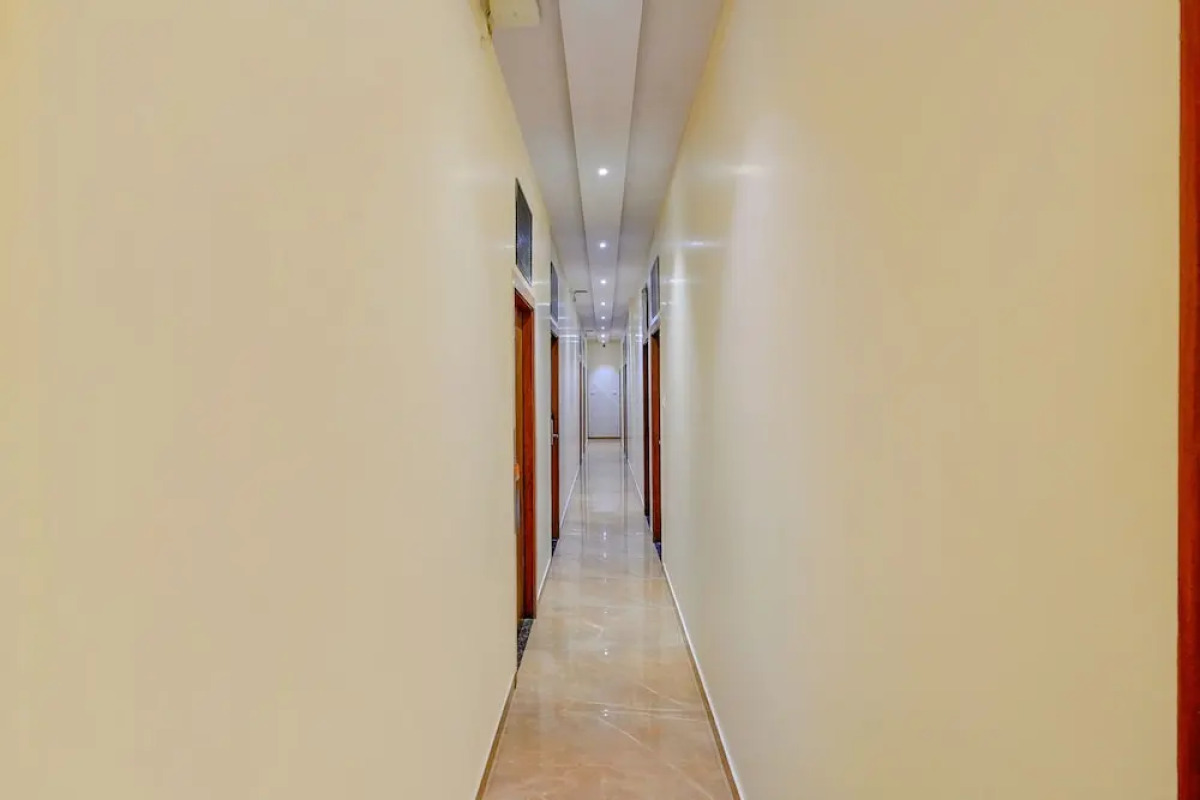 Fabexpress Colaba Grand