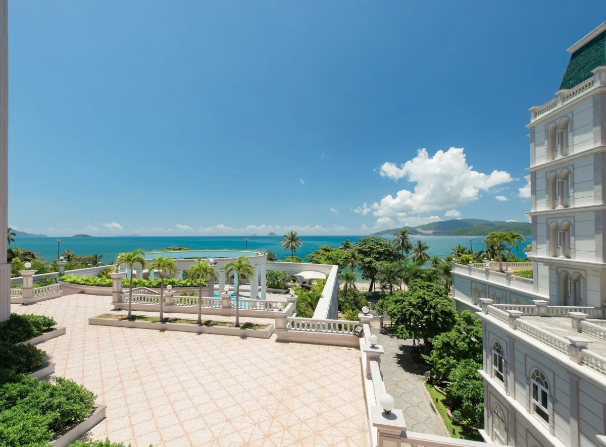Sunrise Nha Trang Beach Hotel & Spa