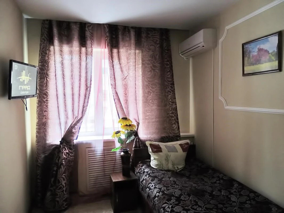 На Никитинской