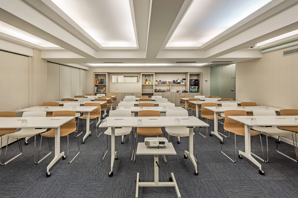 Отель Airotel Stratos Vassilikos