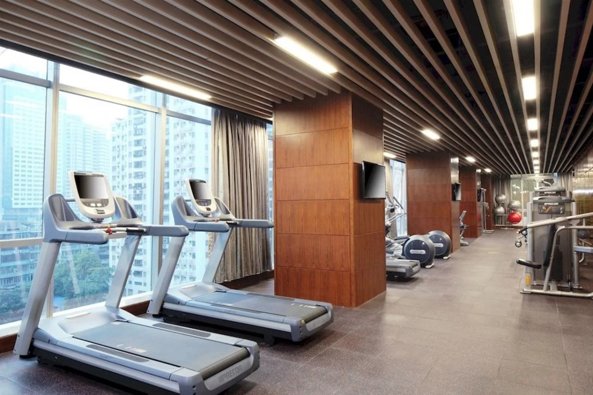 DoubleTree by Hilton Guangzhou-Free Shuttle Bus to Canton Fair Complex & Overseas Buyer Registration Services during Canton Fair Period