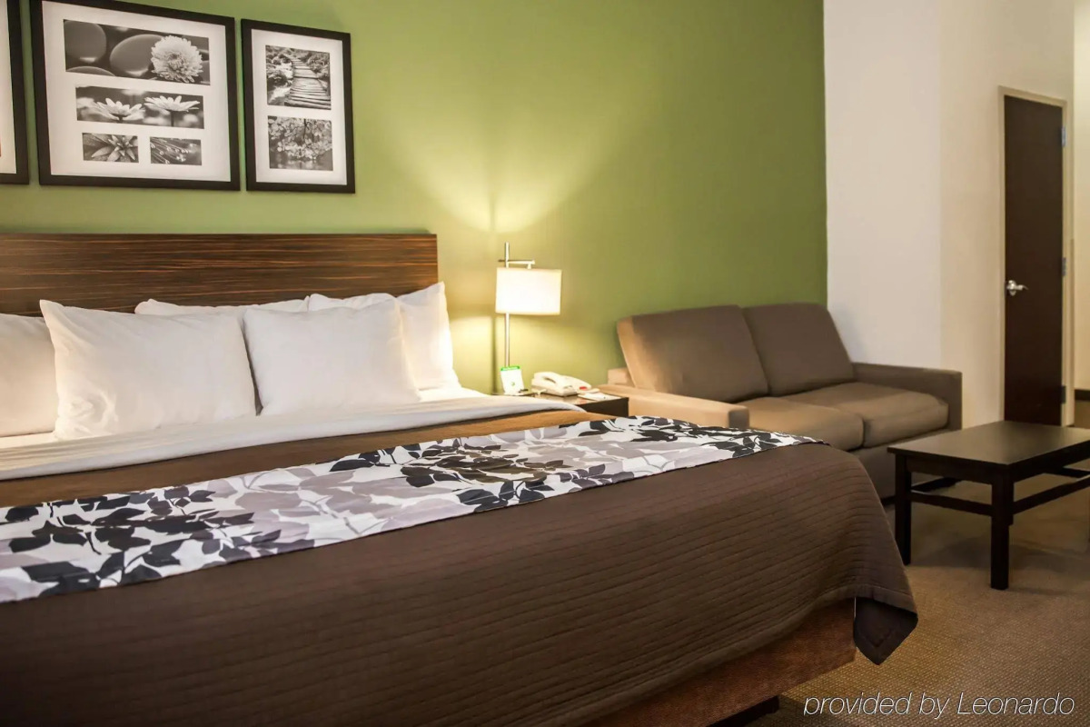 Sleep Inn & Suites Downtown Inner Harbor