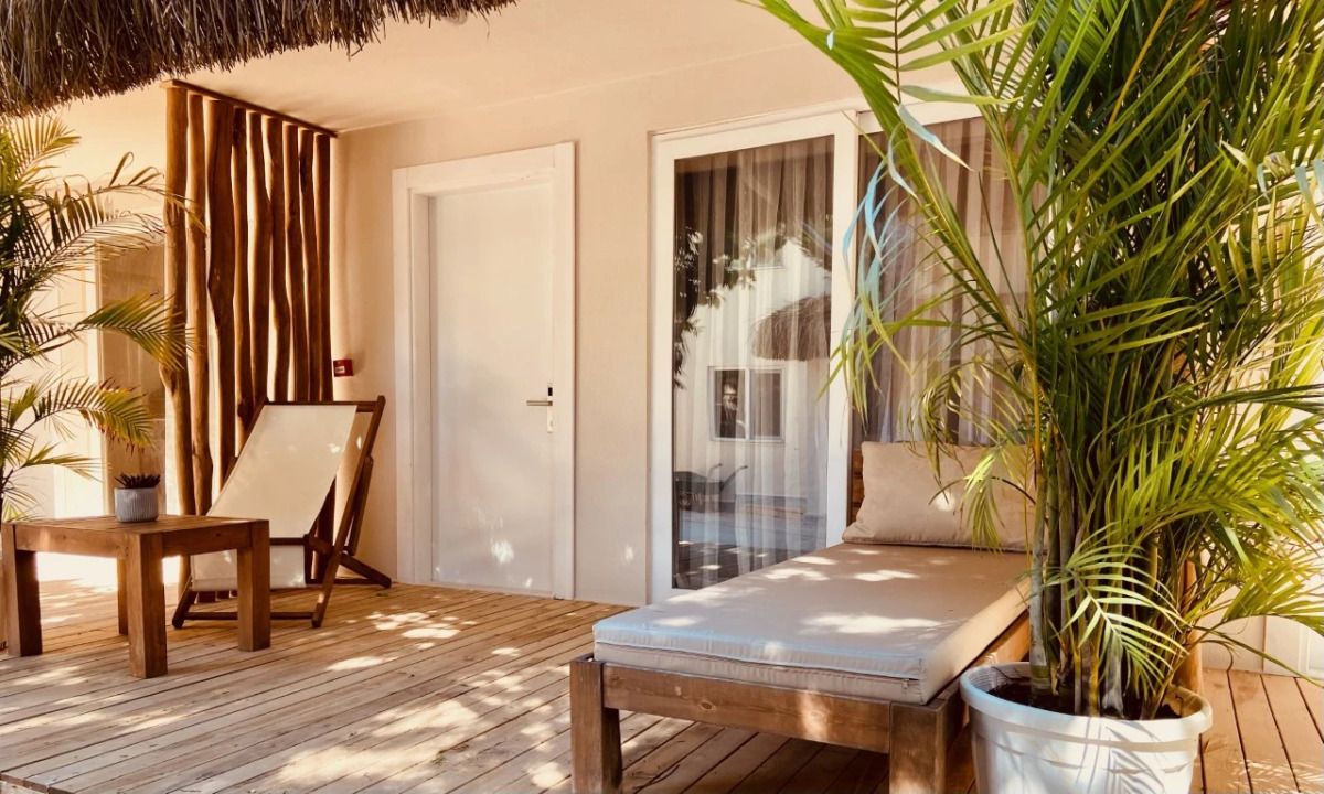 Kalia Beach Hotel Side