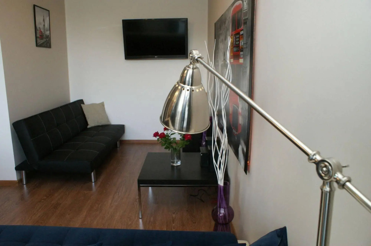 IRS ROYAL APARTMENTS - IRS Aviator