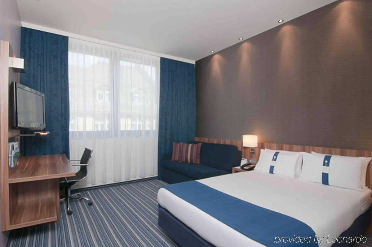 Premier Inn Heidelberg City Zentrum Hotel
