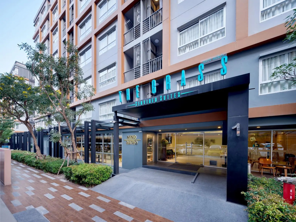 The Grass Serviced Suites by At Mind