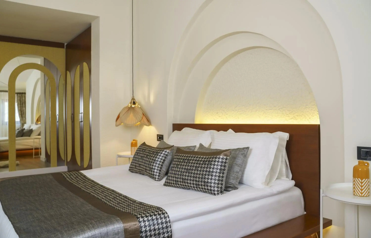Qinn Hotel
