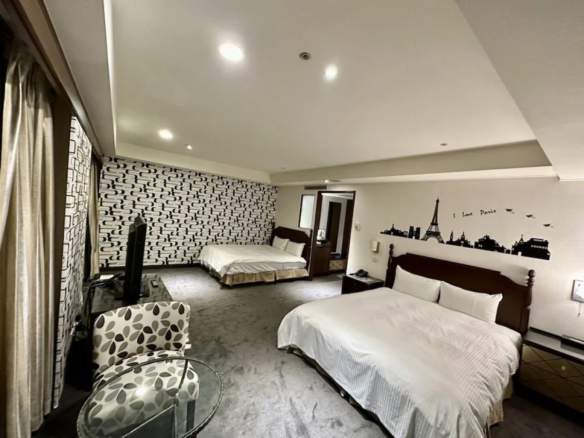 SeekerHotel-Sanchong