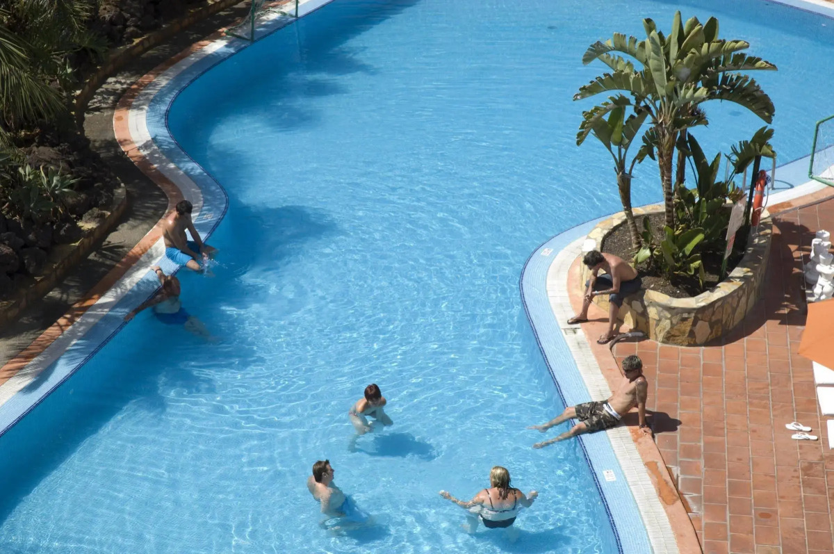 Apartamentos Marola Park