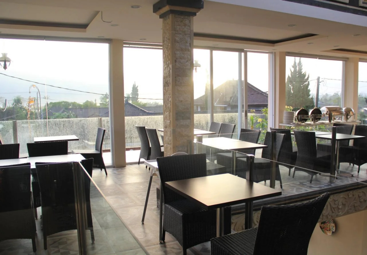 CLV Hotel & Villa