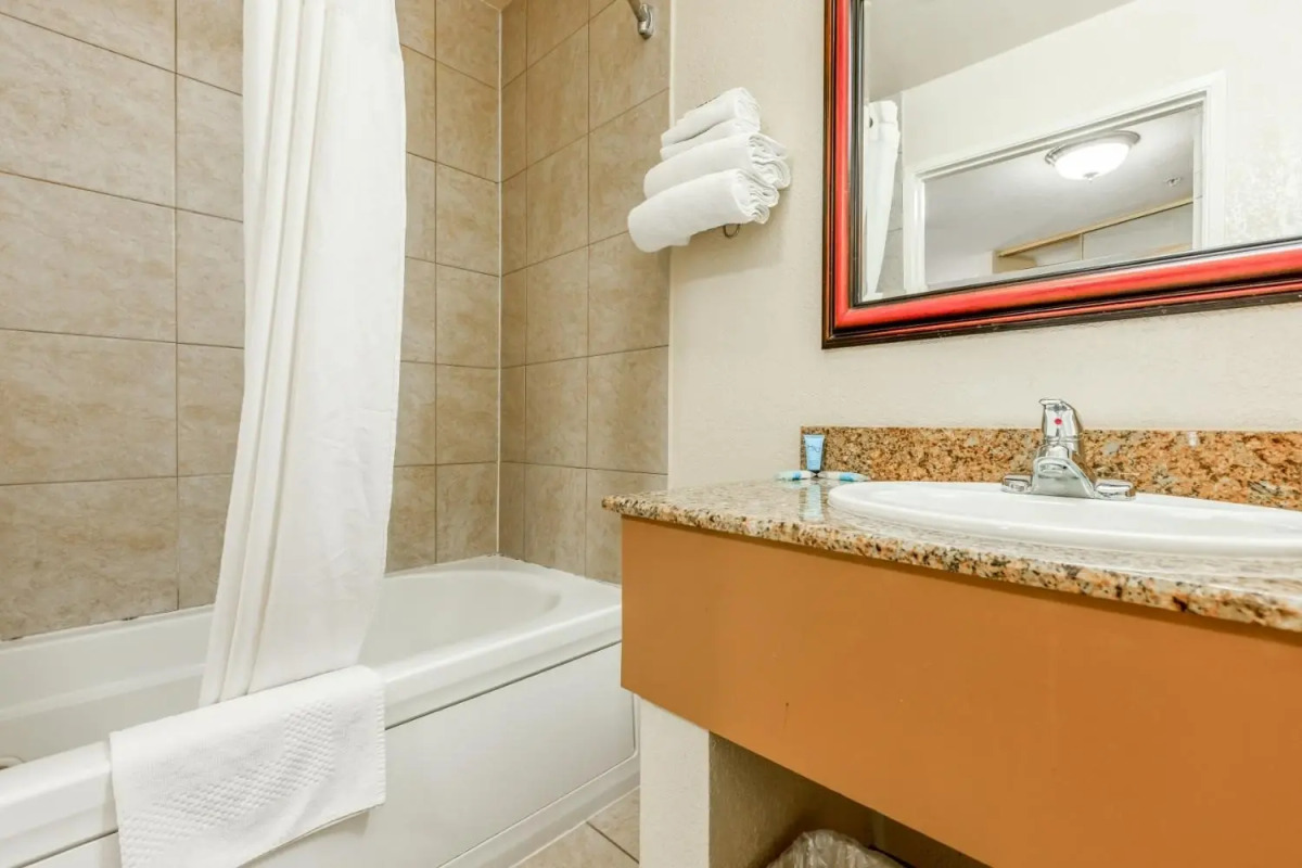 Hotel Avenida, San Clemente Beach