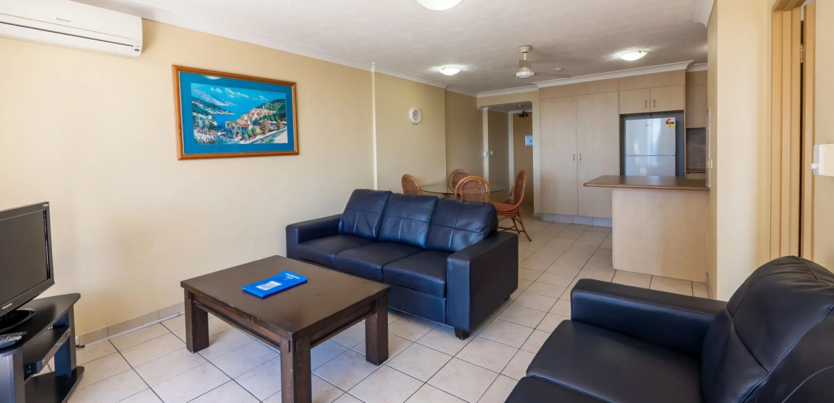 Aristocrat Apartments