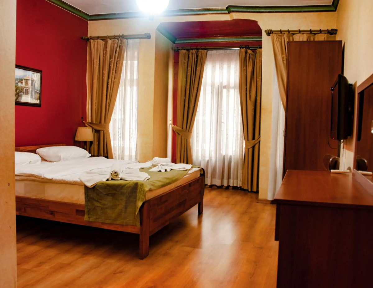 Istanbul Irish Hotel