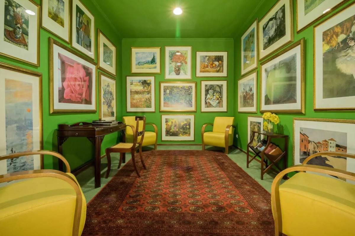 Hotel Girassol - Suite Hotel