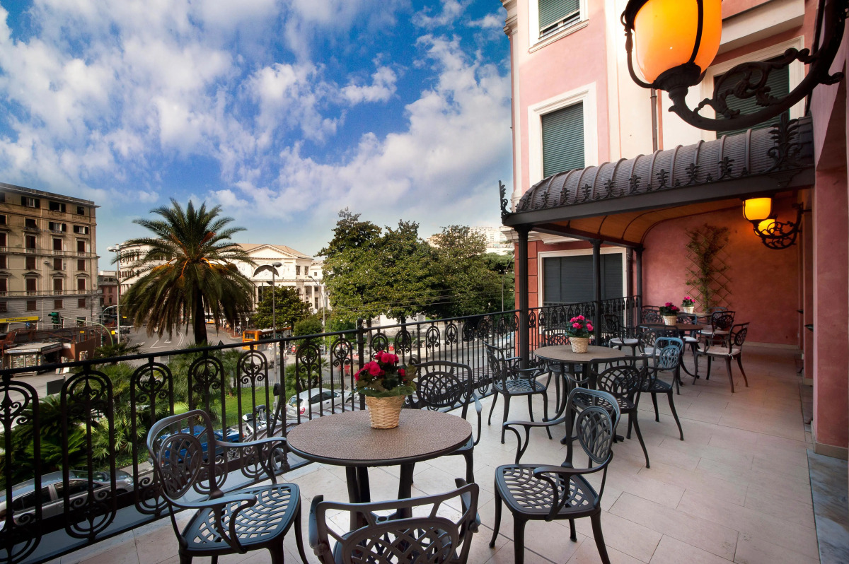 Отель Continental Genova