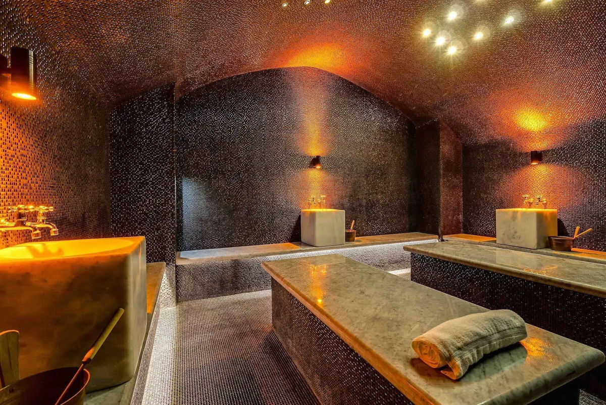 Royal Beach Tel Aviv Hotel