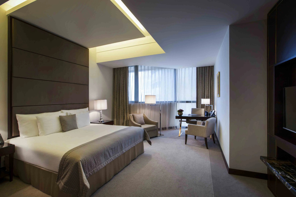 Bab Al Qasr Hotel