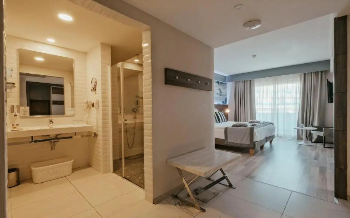 Sunprime C-Lounge Hotel - Adults Only