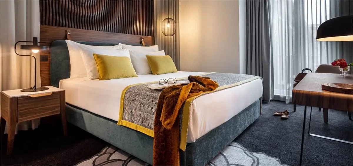 Pousada Porto - Rua das Flores