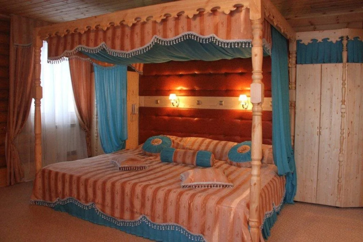 Домик в лесу