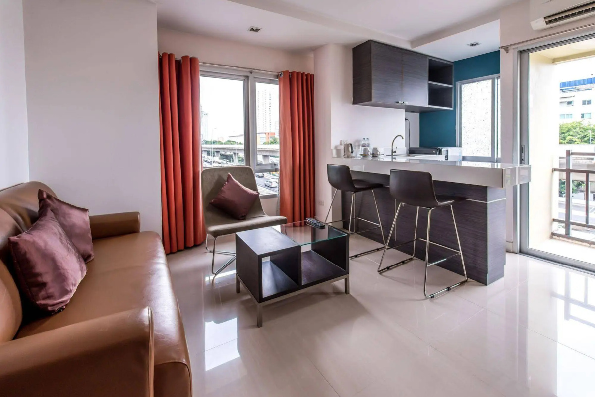 Palette Bella B All Suites Bangkok Hotel
