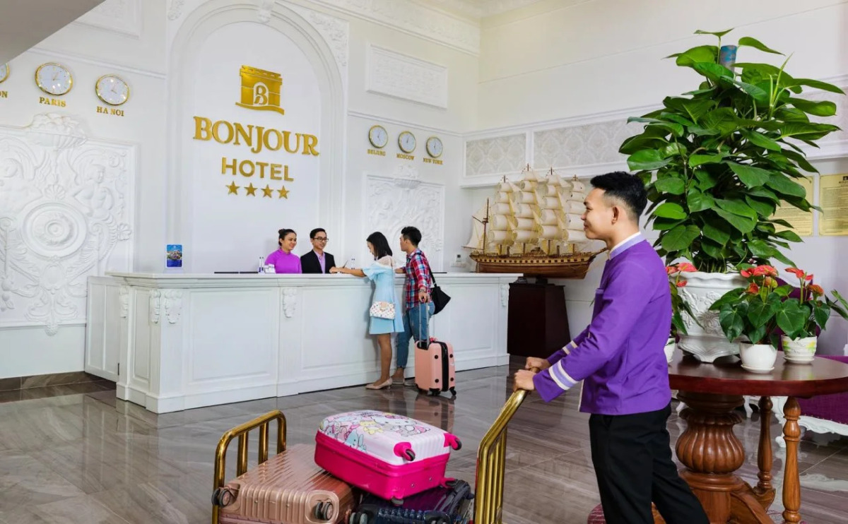 Bonjour Nha Trang Hotel