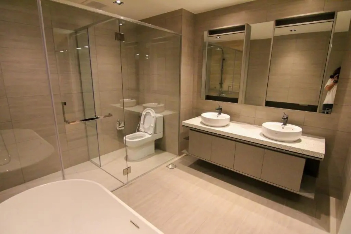 Expressionz KLCC by Wodages