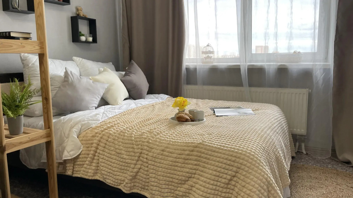 Yousinn (Юсинн) на улице Добролюбова