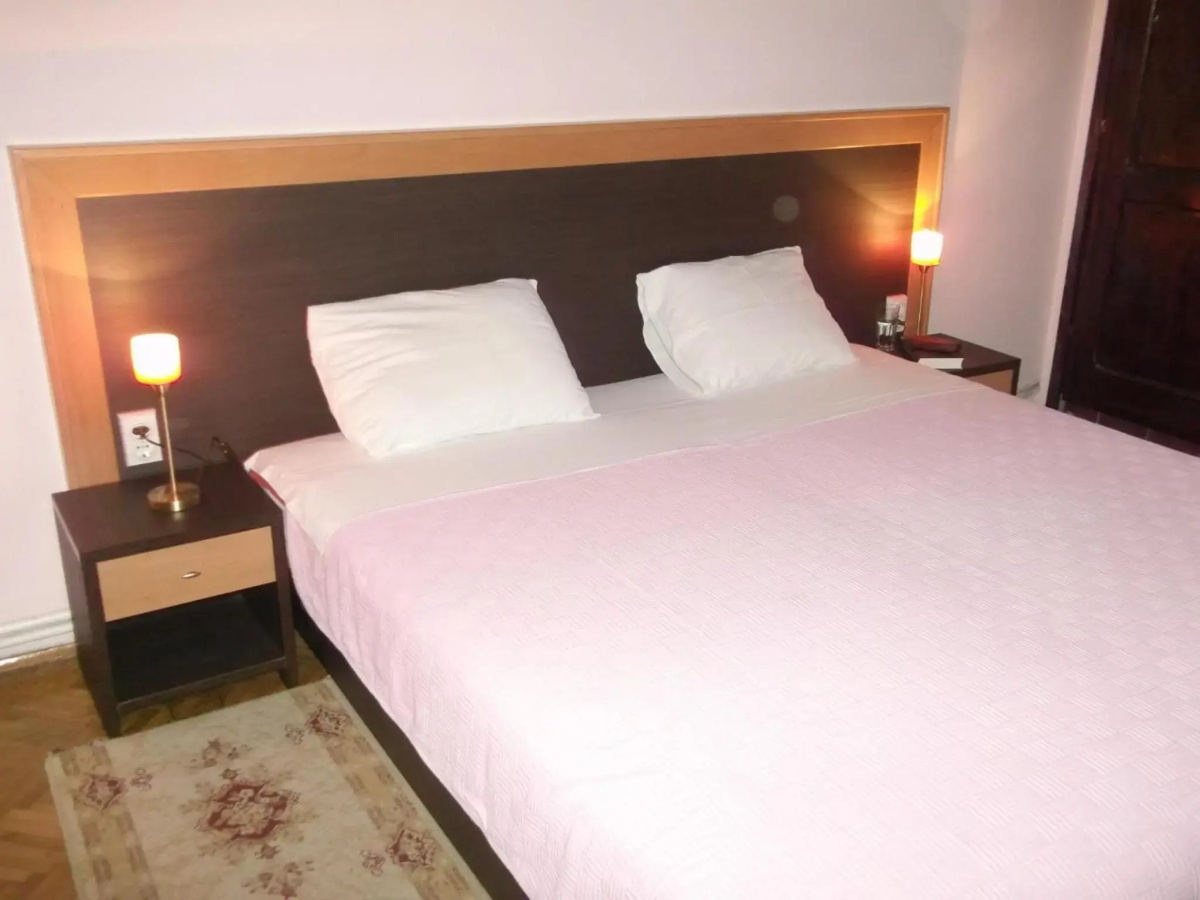 Hotel Vila Silia