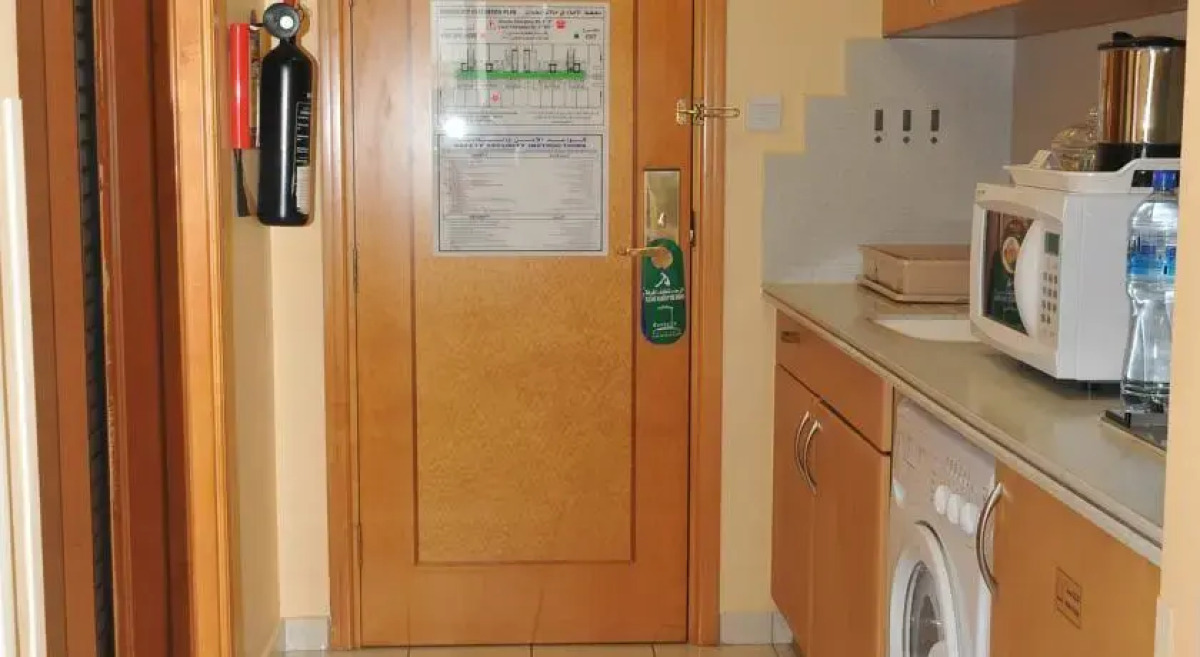 Cassells Hotel Apartments Deluxe